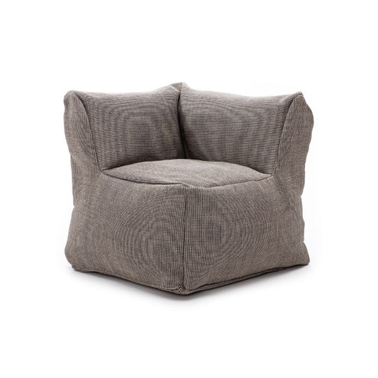 Dies ist der Medium Club Corner Sessel von Brom-Living in der Farbe Grau