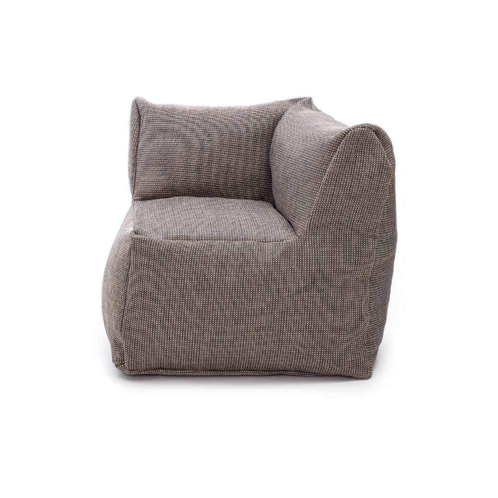 Dies ist der Medium Club Corner Sessel von Brom-Living in der Farbe Grau