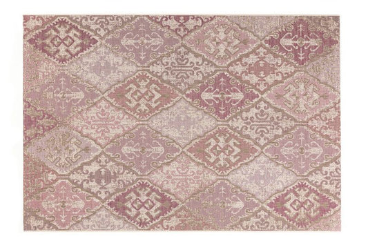 Dies ist der Brighton Teppich in der Farbe Pflaume. Alle Teppiche von Brom-Living sind äusserst robust und auch wasserdicht.