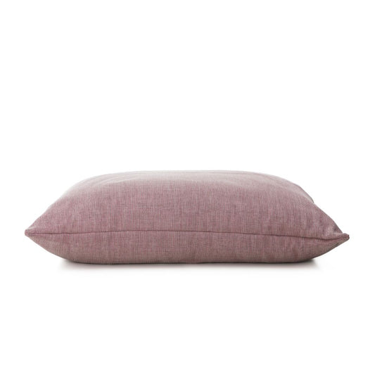 Dies ist das Kissen XL in Pink von Brom-Living.