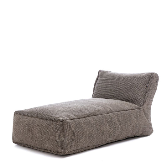 Dies ist der Long Chair Sessel in Grau von Brom-Living.