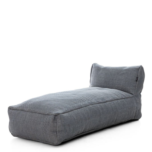 Dies ist der Long Chair Sessel in Navyblau von Brom-Living.