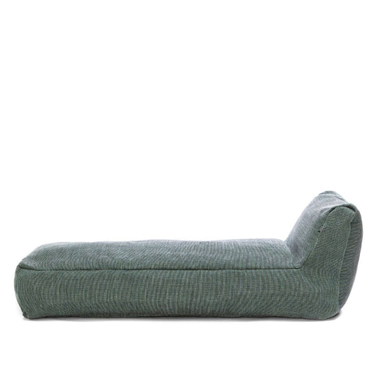 Dies ist der Long Chair Sessel in Türkis von Brom-Living.