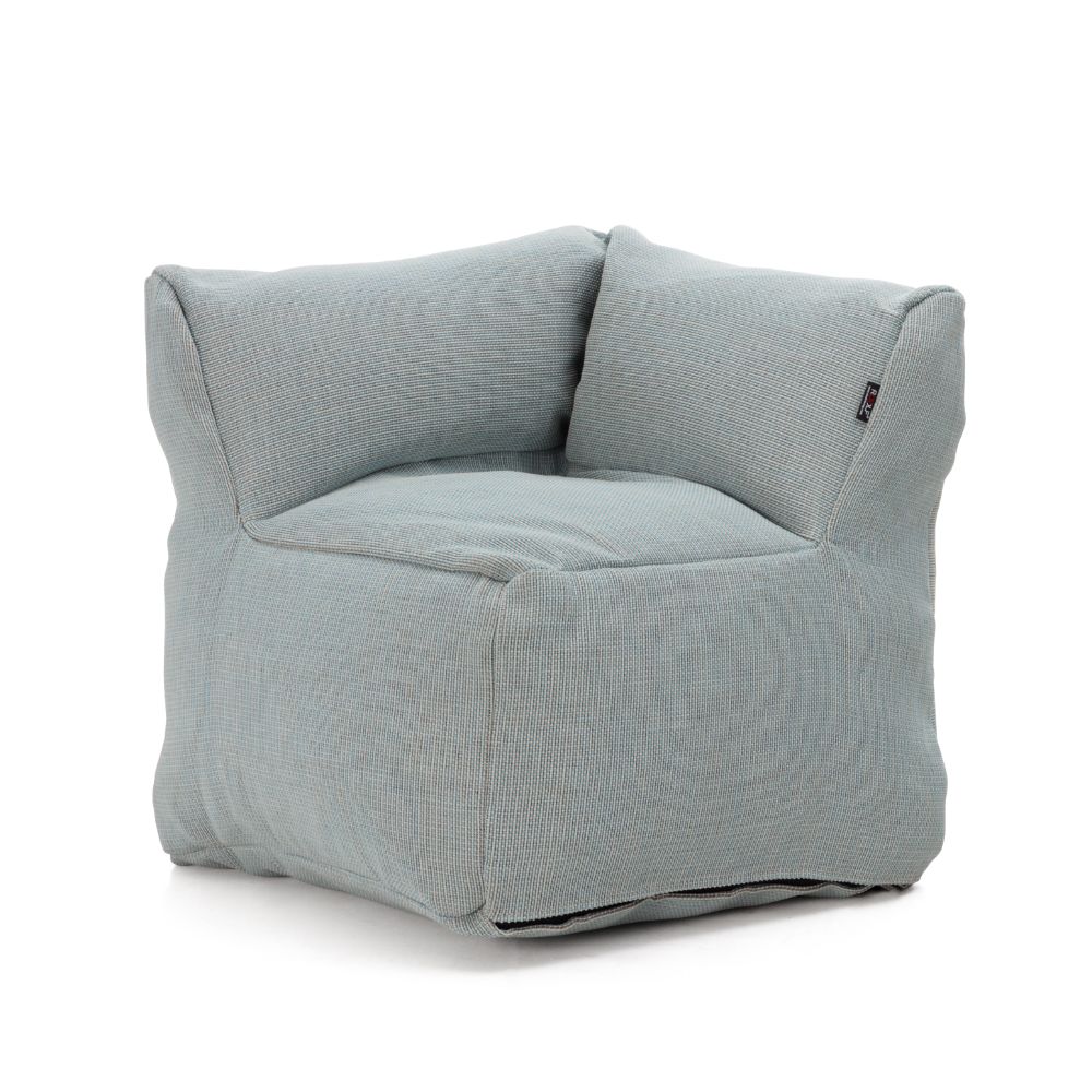 Dies ist der Medium Club Corner Sessel von Brom-Living in der Farbe Pastellblau