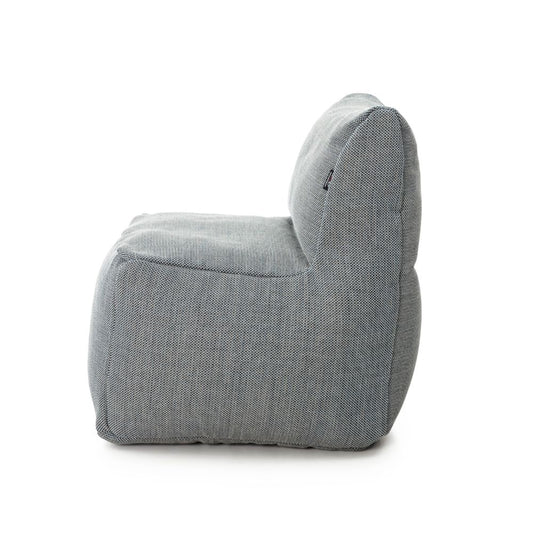 Dies ist der XL Sessel von Brom-Living in der Farbe Navyblau