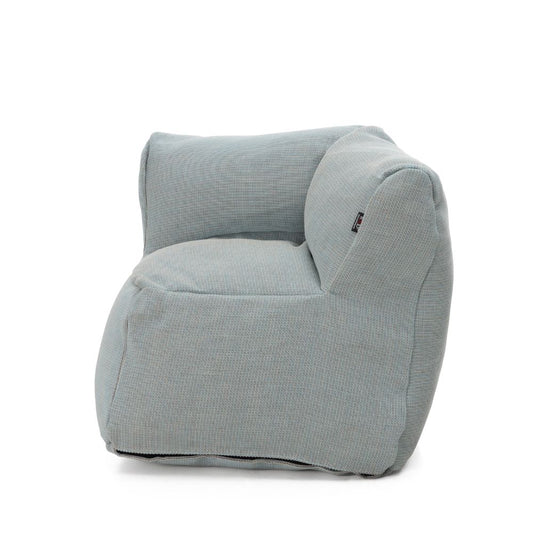 Dies ist der XL Club Corner Sessel von Brom-Living in der Farbe Pastellblau