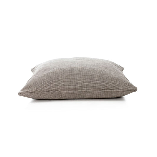 Dies ist das Kissen Big in Beige von Brom-Living.