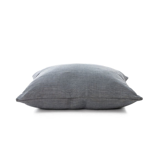 Dies ist das Kissen Big in Navyblau von Brom-Living.