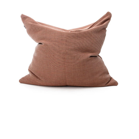 Dies ist das Kissen Big in Terrakotta von Brom-Living.