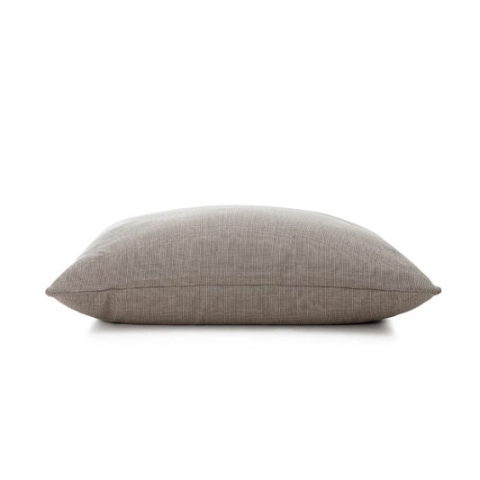 Dies ist das Kissen XL in Beige von Brom-Living.