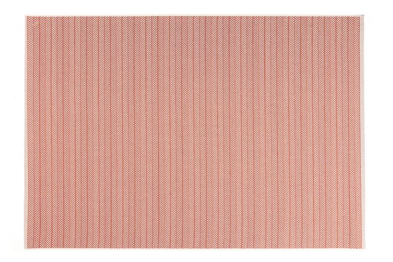 Dies ist der Rylander Teppich in Rot von Brom-Living